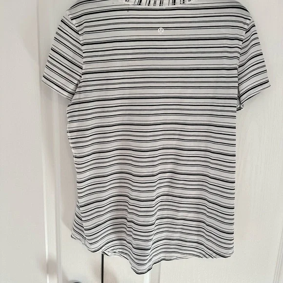 Love Crew - Picture 3 of 3